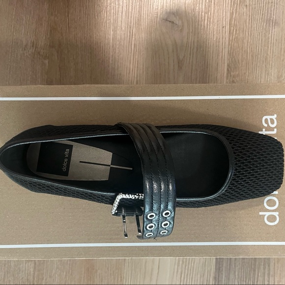 Dolce Vita Arora Ballet Flats - Picture 6 of 9